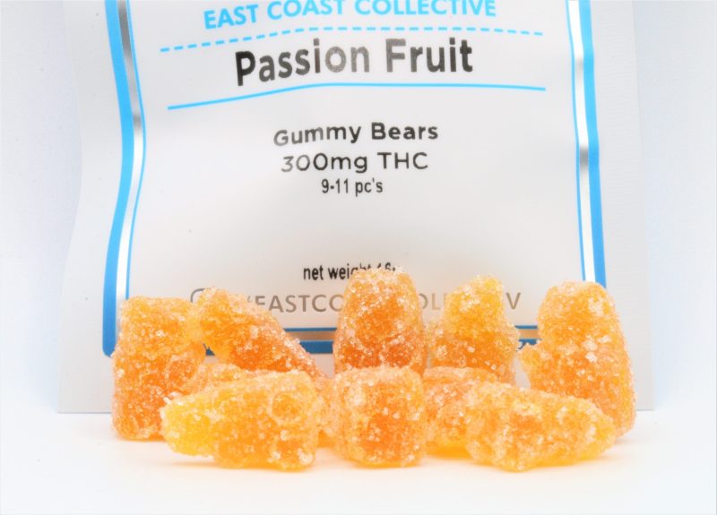 East Coast Collective Gummy Bears - Passion Fruit (300mg THC)